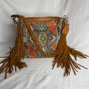 Intrinsic Flair Bohemian Fringe Shoulder Bag